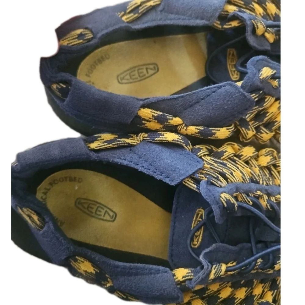 Keen Uneek 8MM Men’s Midnight Navy Spectra Yellow Sport Hiking Comfort Sandal9.5